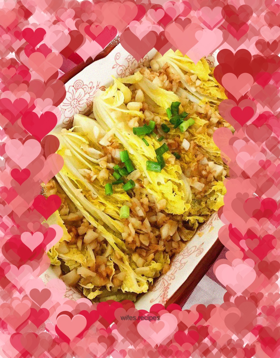 Steamed baby cabbage with garlic vermicelli