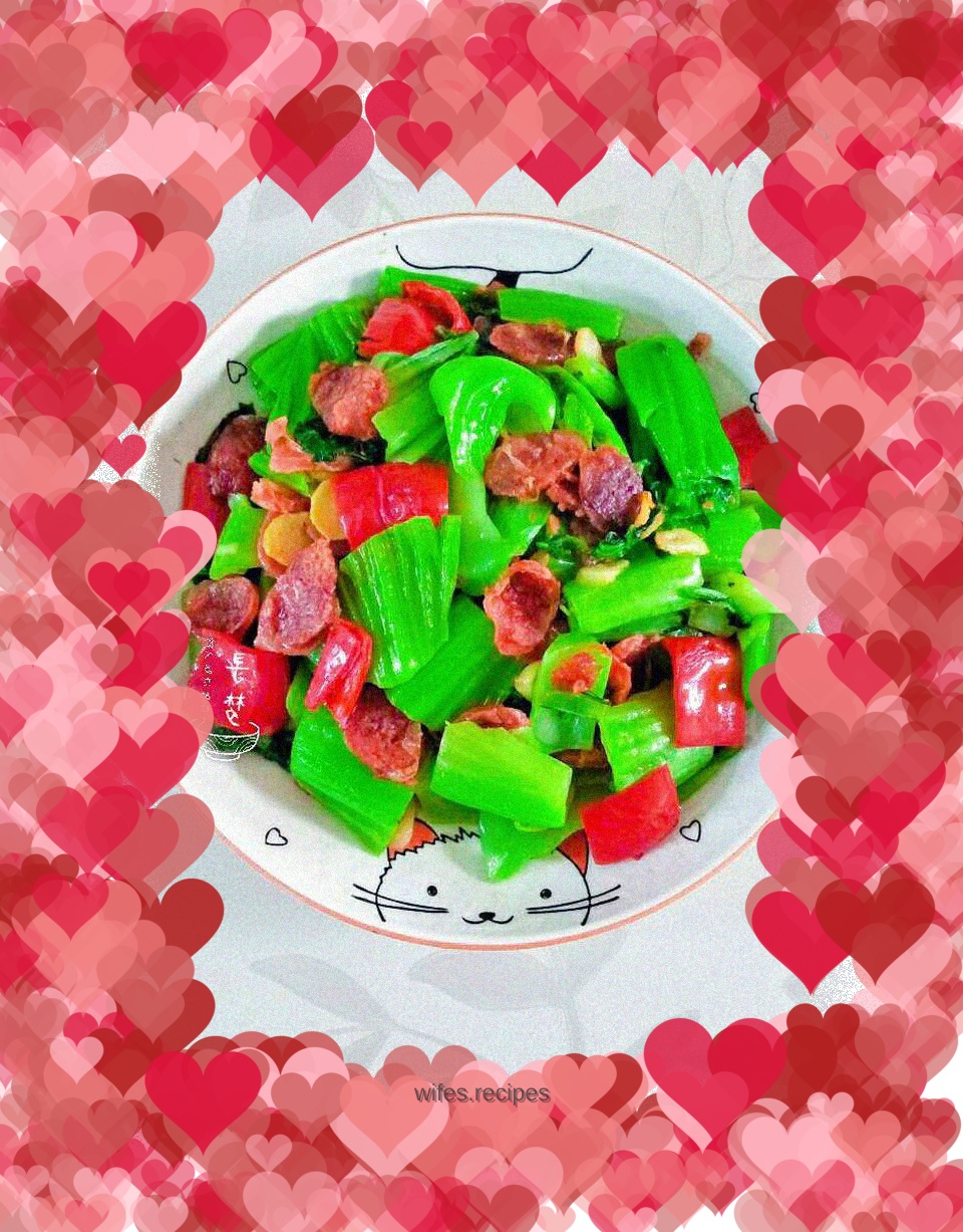 Stir-fried mustard greens with sausage, bell pepper