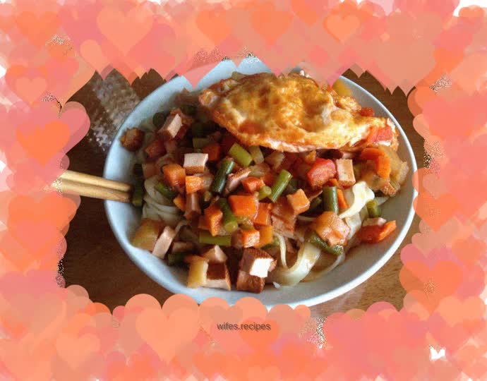 Tomato omelette noodles