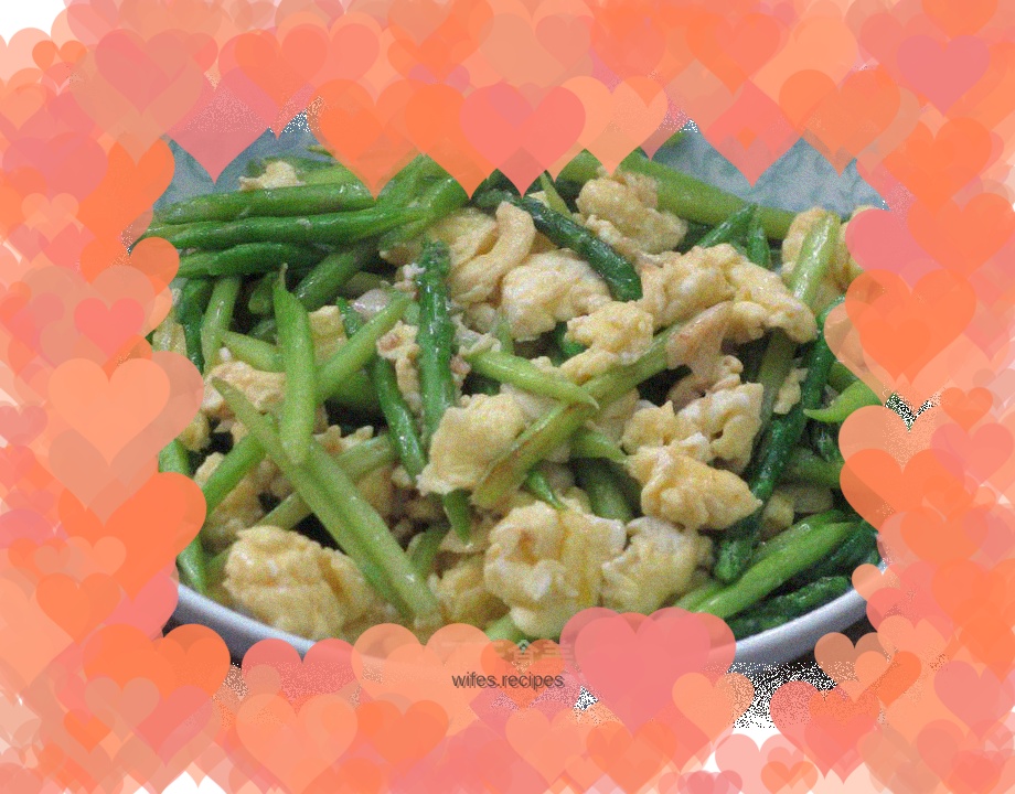 Asparagus Scrambled Eggs