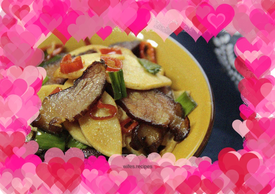 Stir-fried bacon with winter bamboo shoots