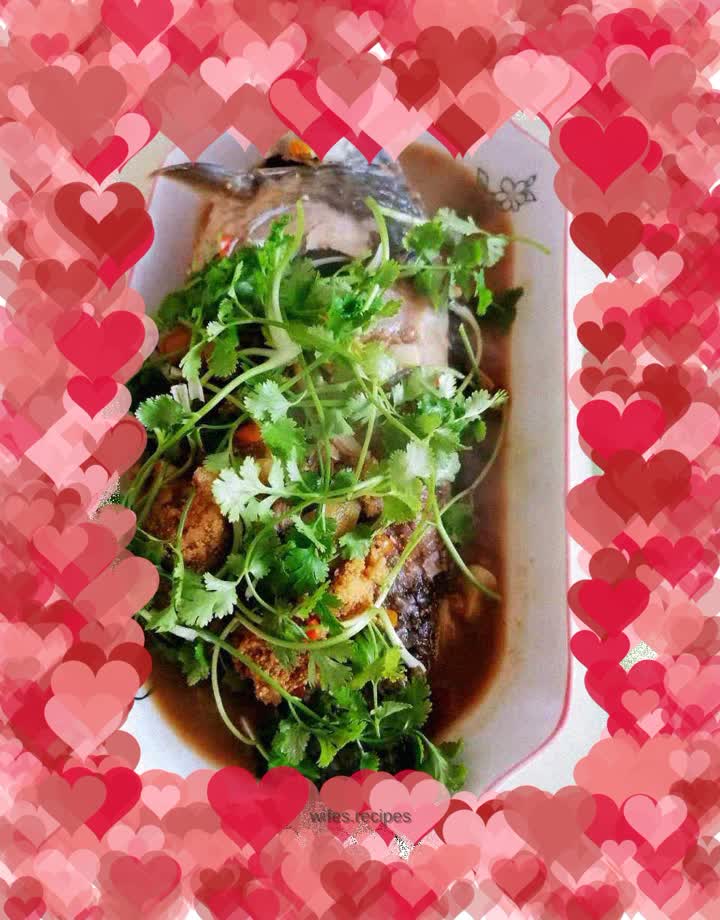 Braised crucian carp