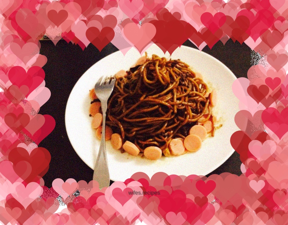 Fried noodles with meat sauce