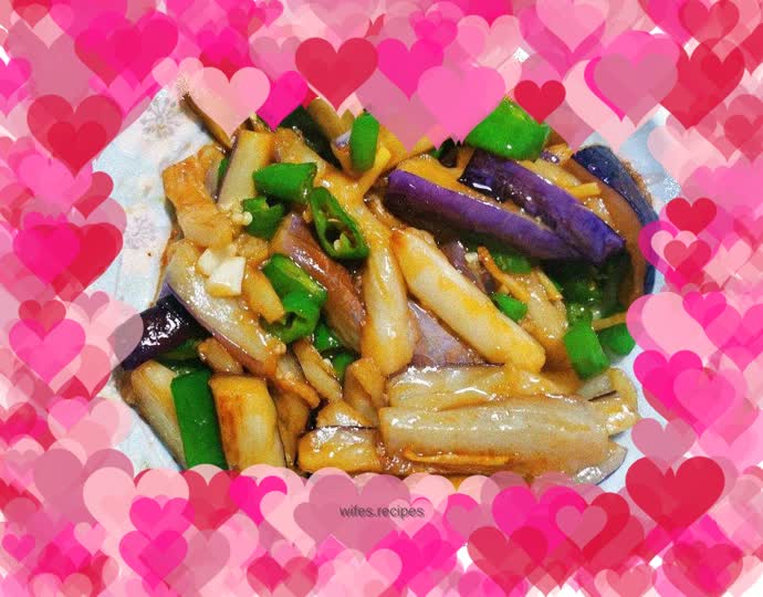 Fried eggplant with pepper