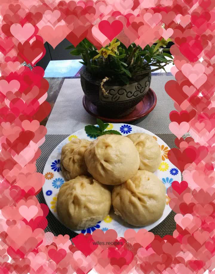 Whole Wheat Bean Pork Buns