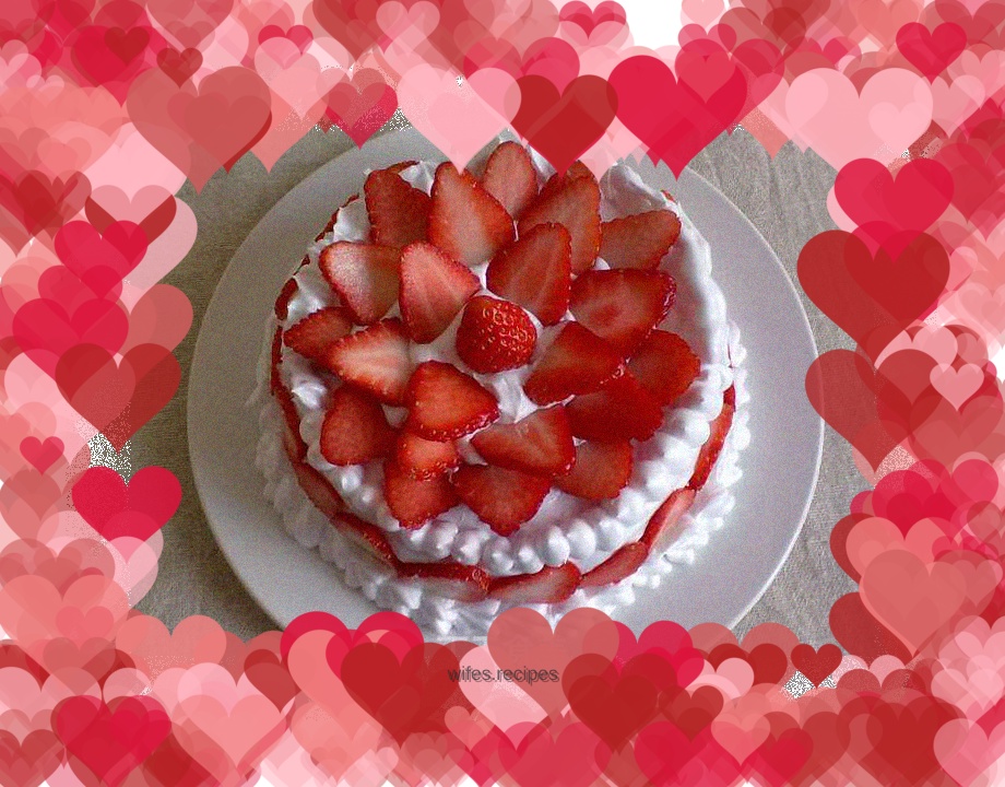 DIY Strawberry Cream Cake