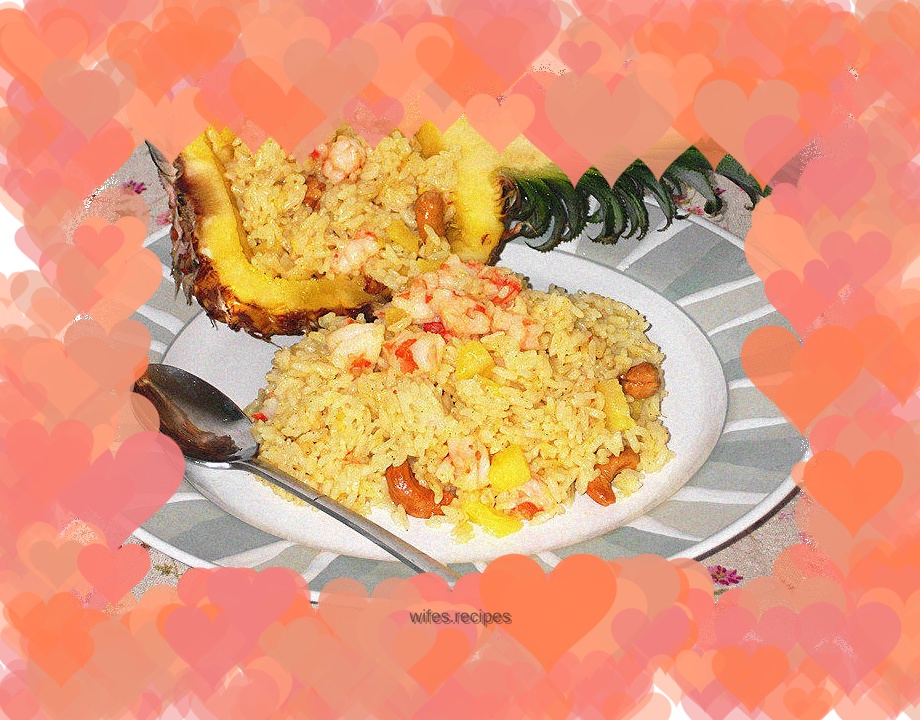 Shrimp and Pineapple Fried Rice