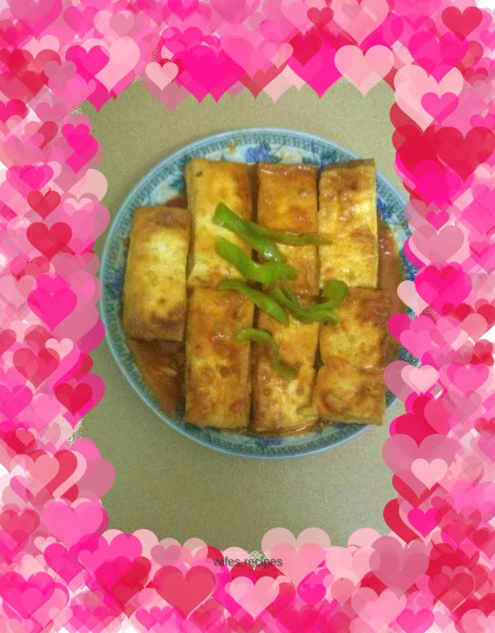 Braised tofu with tomatoes