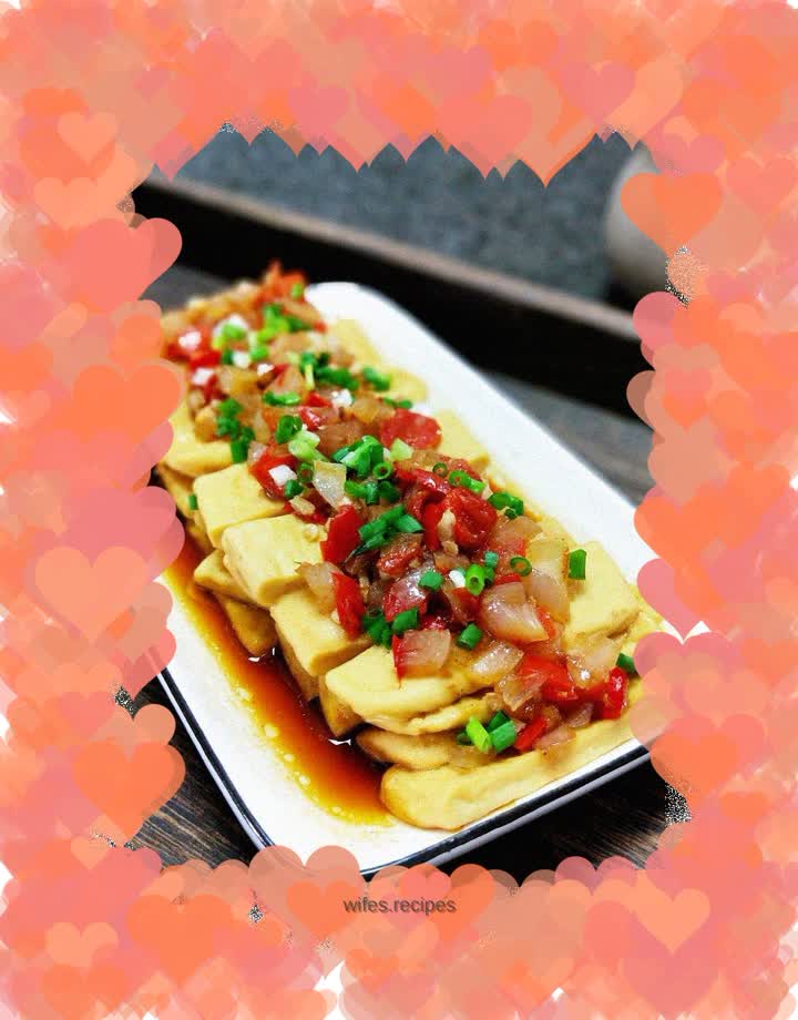 Green onion, fragrant sand and ginger tofu