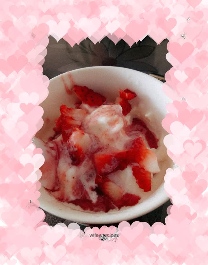 Strawberry ice cream
