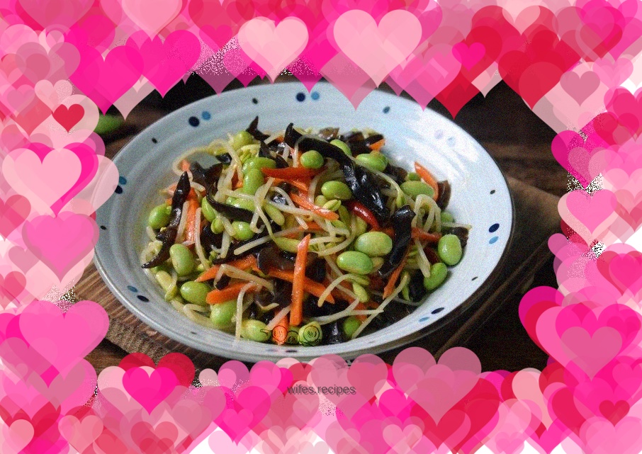 Fried edamame with three shreds