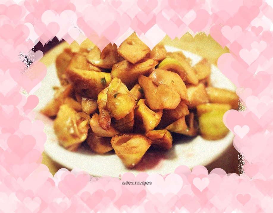 Homemade braised bamboo shoots in oil