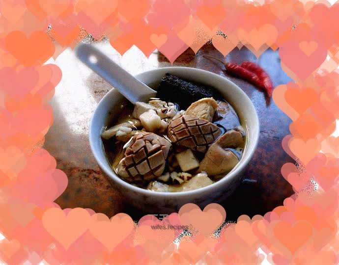 Eucommia pork loin soup