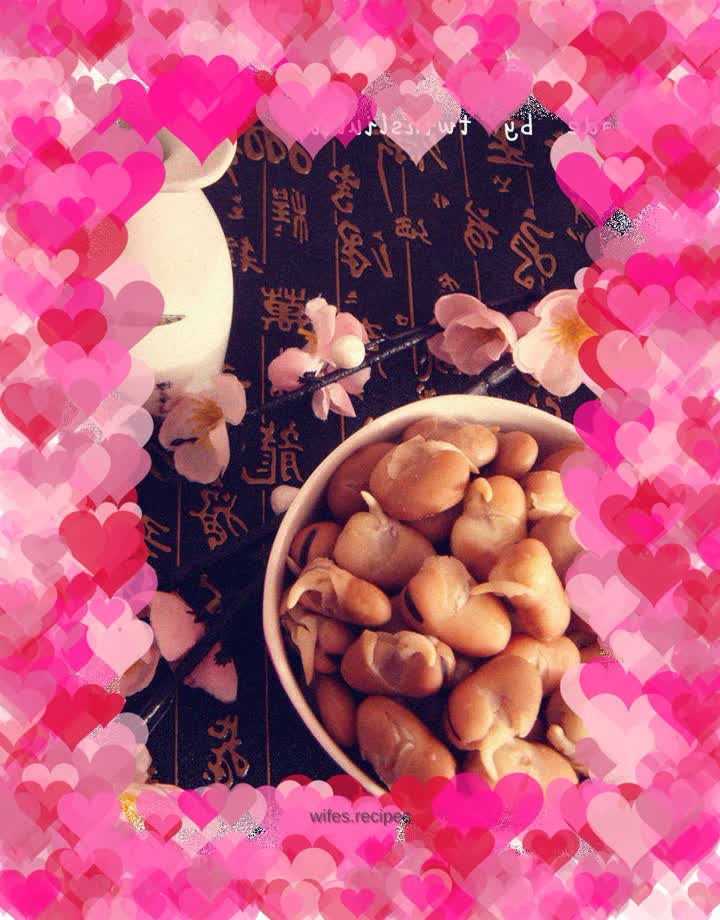 Tianjin specialty snack boiled black beans (spiced broad beans)