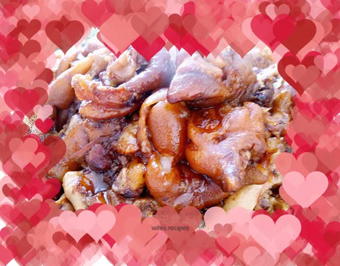 【Northeast】Pork trotters stewed in rural cauldron