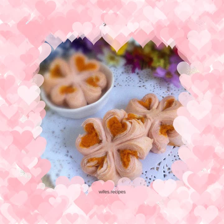 Dragon fruit and pumpkin florets cake