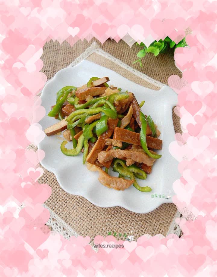 Stir-fried Shredded Pork with Dried Green Peppers