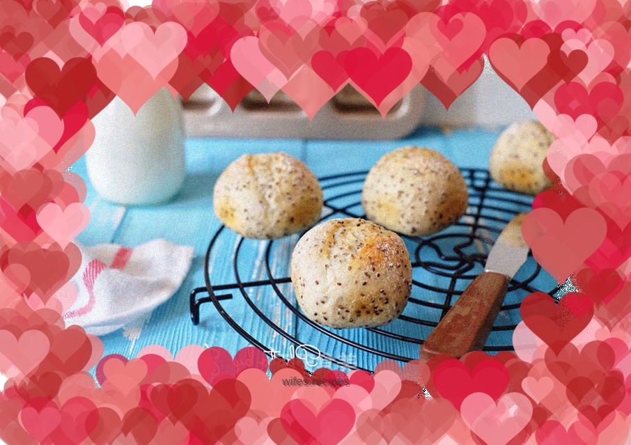 Chia seed buns
