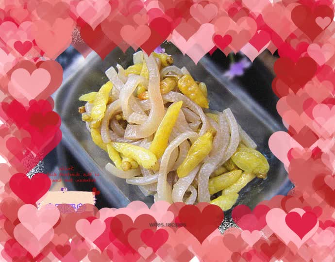 More crispy, fragrant and spicy than pickled pepper chicken feet - pickled pepper pork rinds