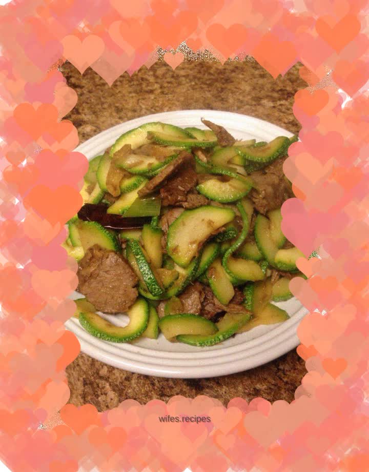 Fried beef with zucchini