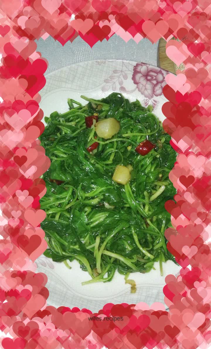 Dried scallops mixed with Malantou