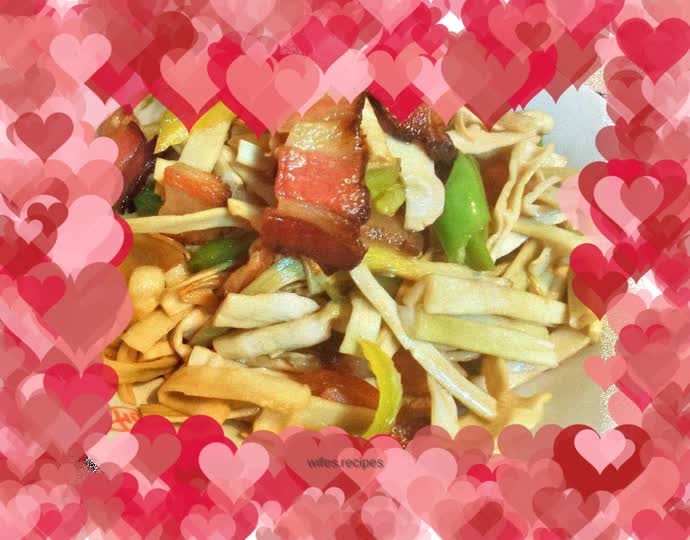 Stir-fried dried bamboo shoots with bacon