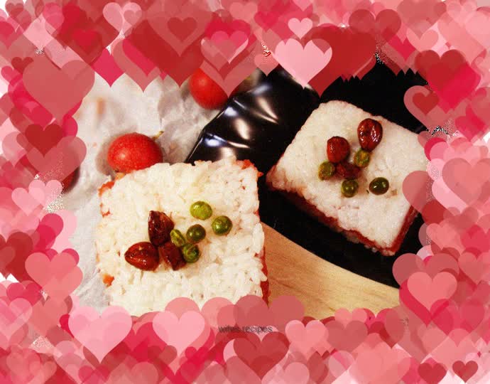 Glutinous rice and hawthorn cake