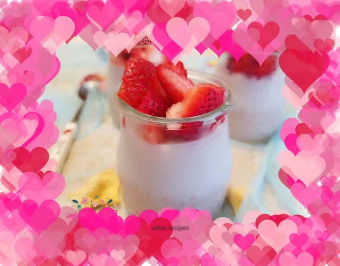 Strawberry Sago Pudding