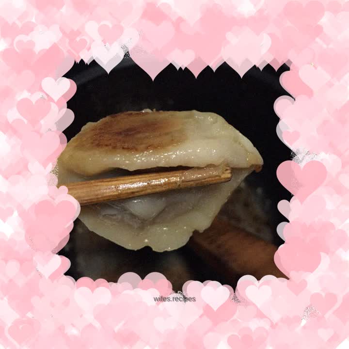 Pot sticker dumplings (rice cooker version)