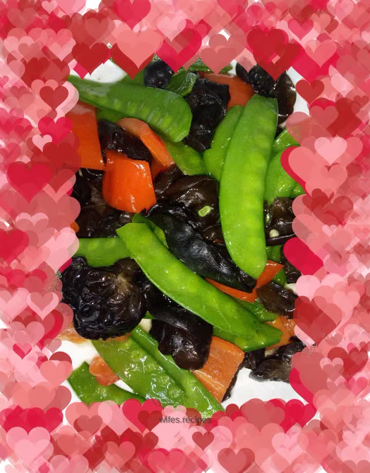 Fried fungus with snow peas