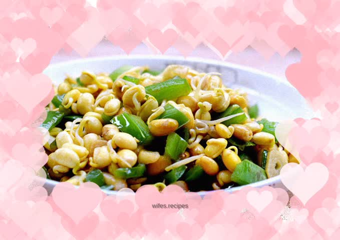 Stir-fried soybean sprouts