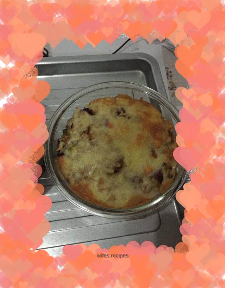 Beef and Cheese Baked Rice