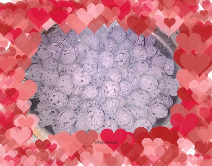 Homemade black bean paste (bean paste filling)