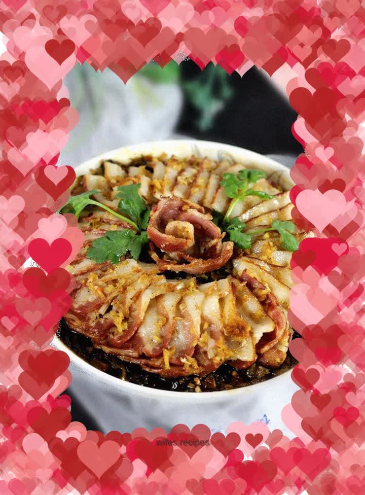 Steamed Bacon with Salted Vegetables