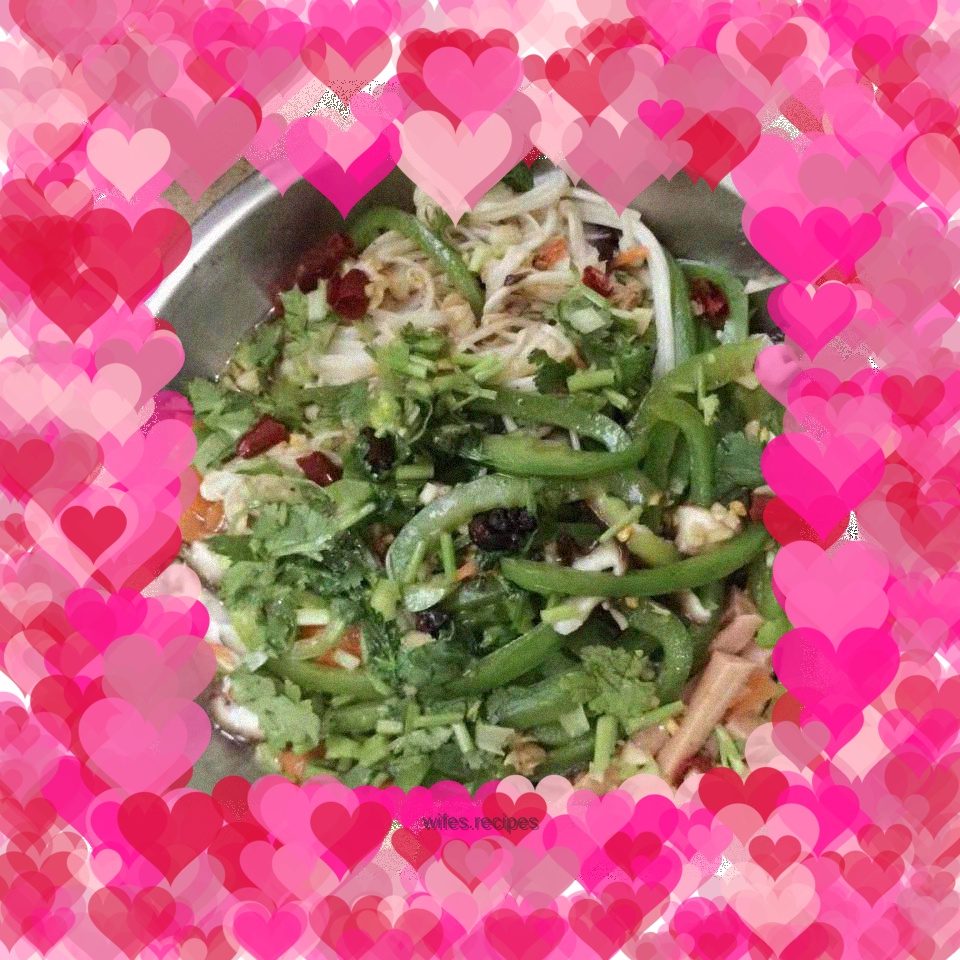 Cold Enoki Mushrooms