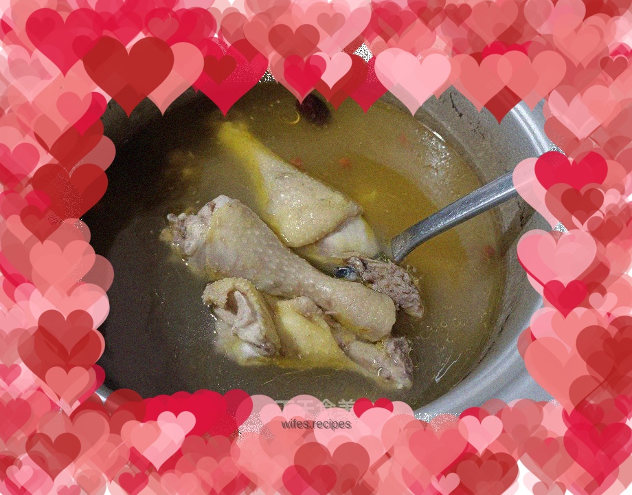 Wuzhi Mao Peach Chicken Soup