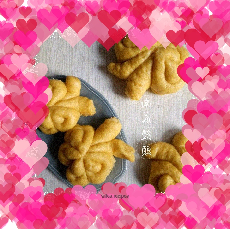 Butterfly Pumpkin Steamed Buns