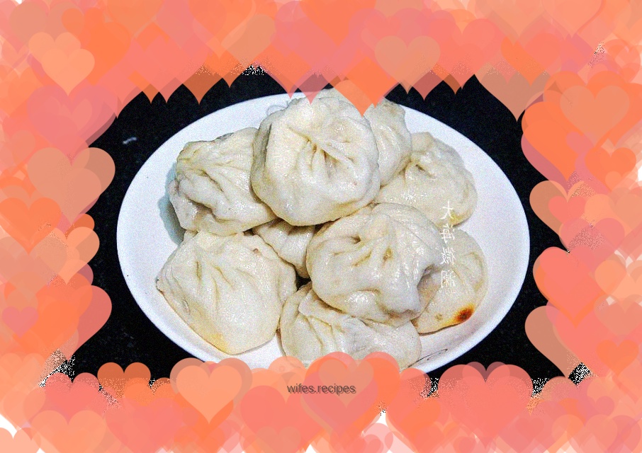 Steamed stuffed buns stuffed with horse meat