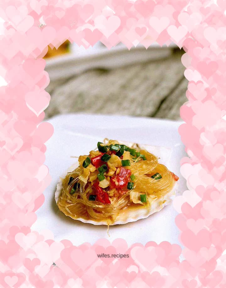 Grilled Scallops with Garlic Vermicelli