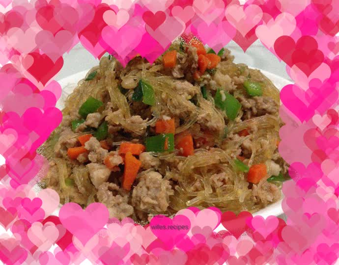 Ants climbing the tree