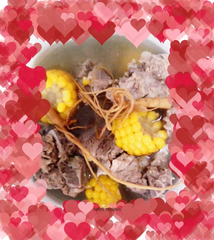 Fresh Ginseng, Corn and Pork Ribs Soup