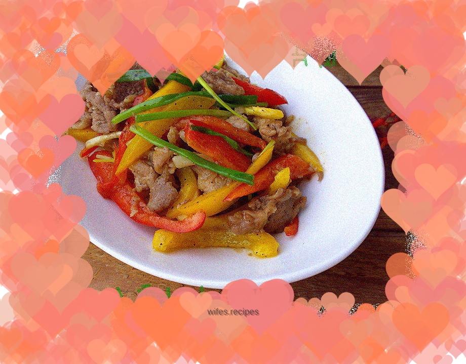 Black pepper fried pork slices