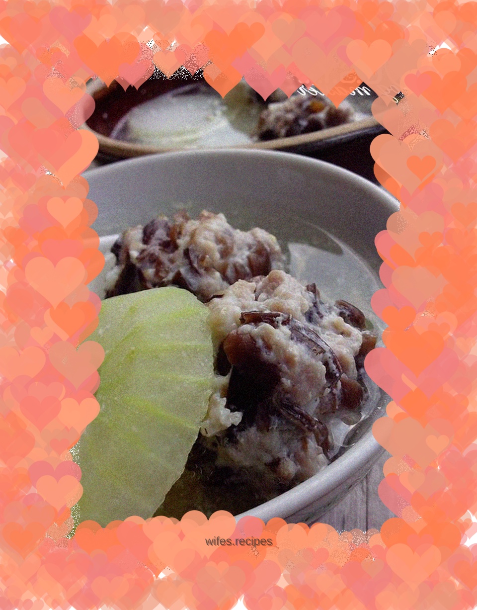 【A Big Pot of Satisfaction】Zucchini and Meatball Soup