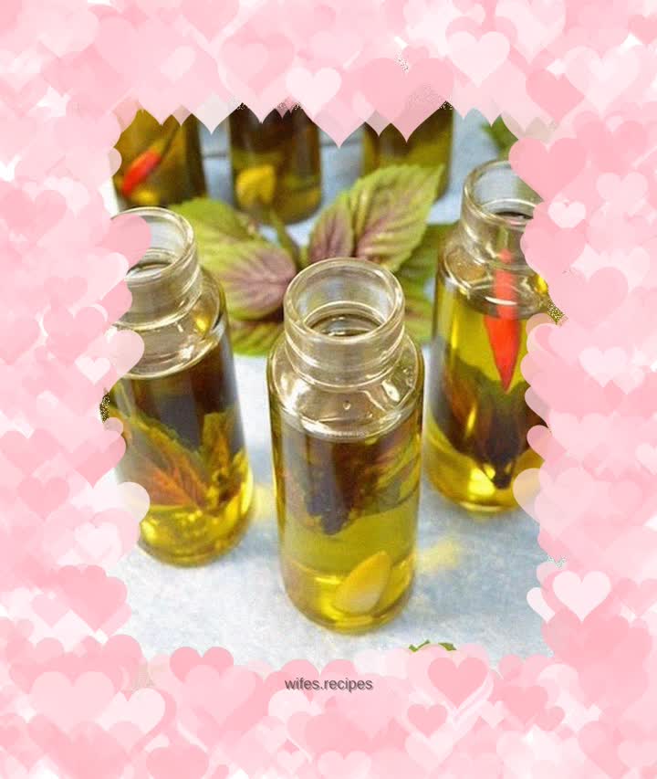 CoCoLc's private dish recipe - red basil, pepper, garlic olive oil