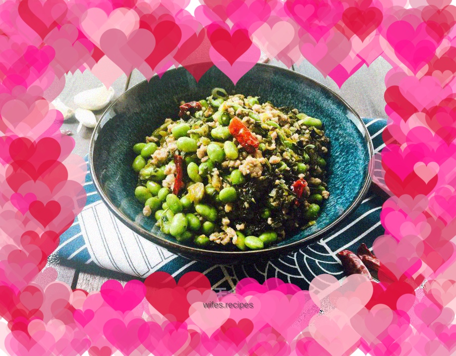 Stir-fried minced pork with pickled vegetables and edamame