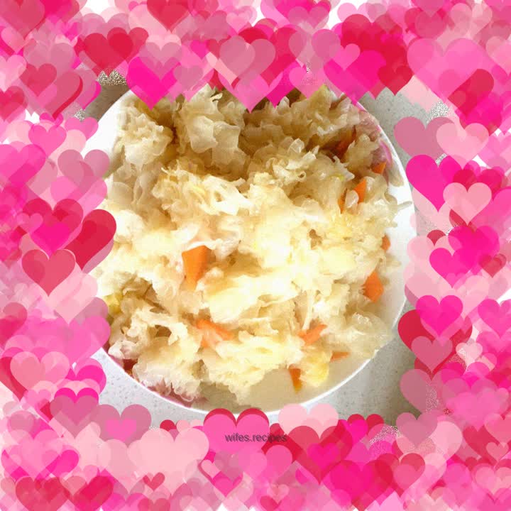 Stir-fried white fungus