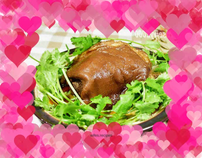 Six spice pork knuckle