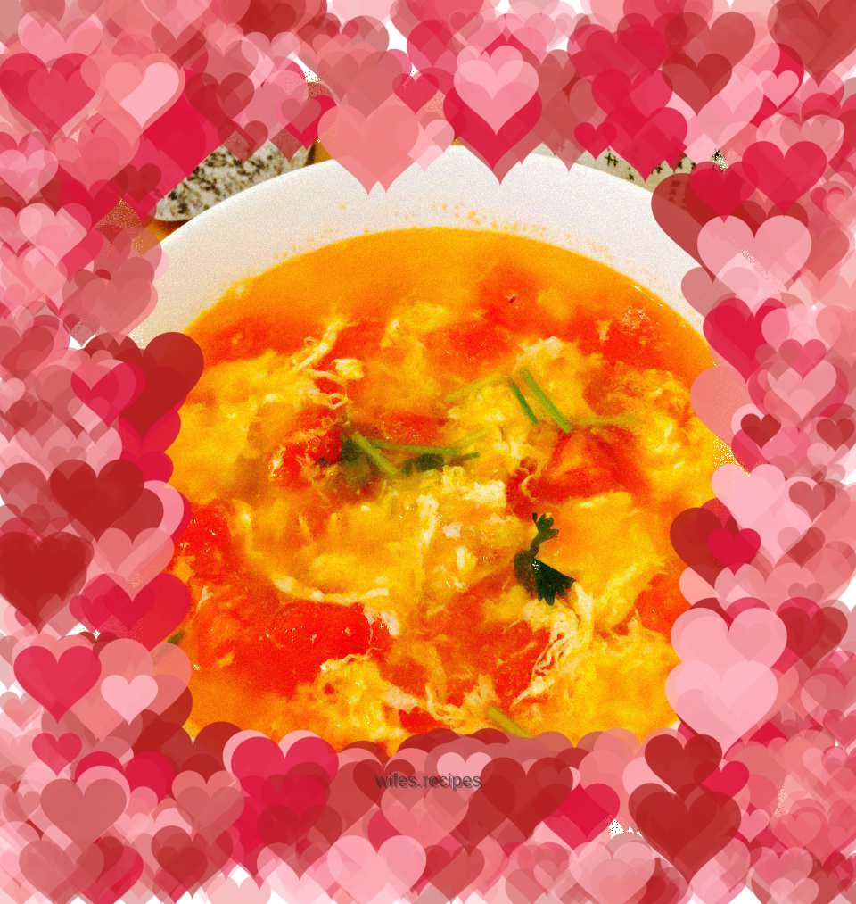 Tomato, sea rice and egg drop soup