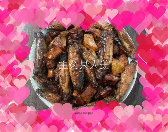 Stir-fried chicken wings and dried tofu