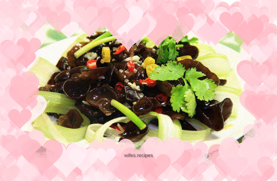 Listen carefully to the piano